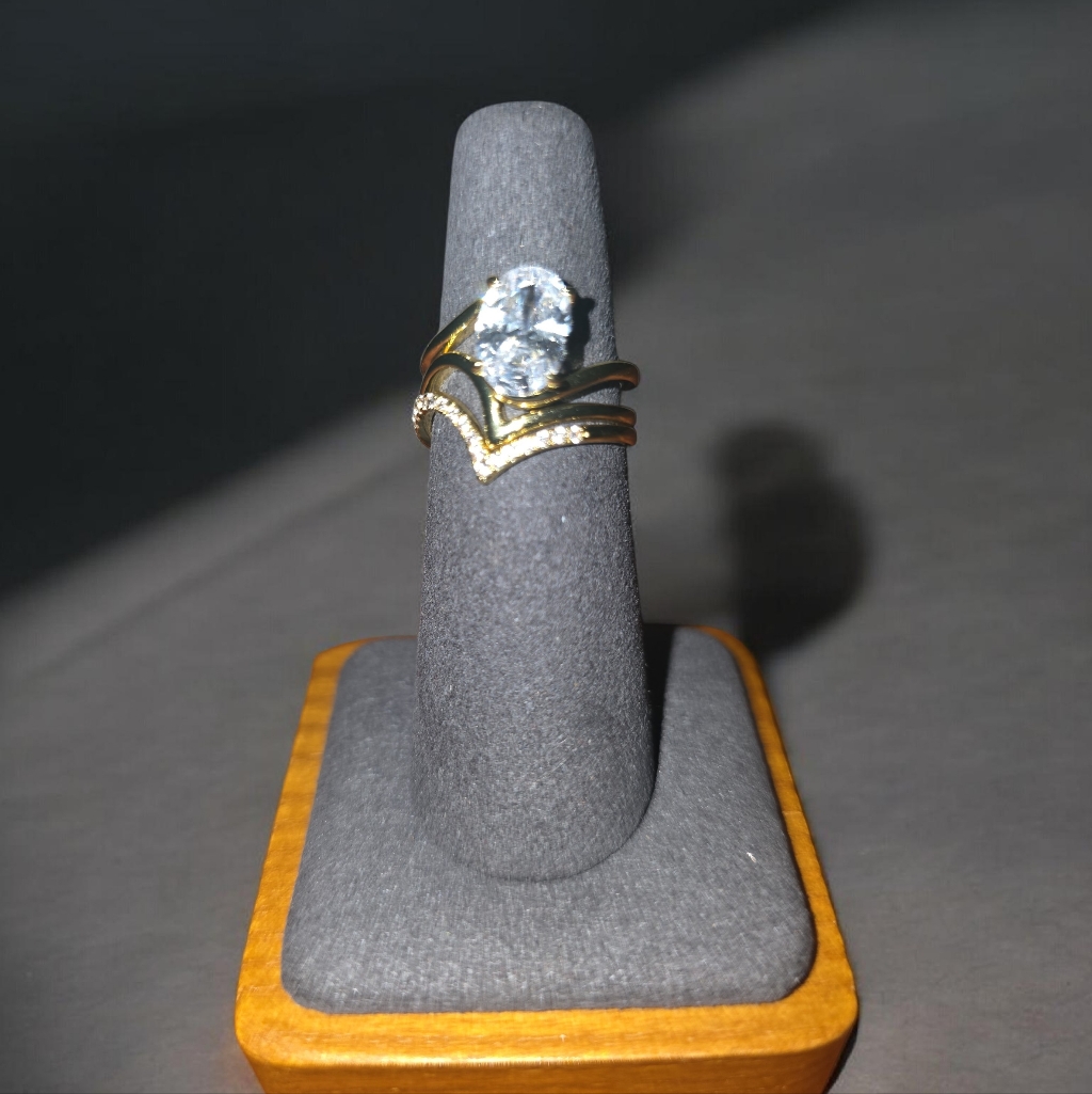 Elegant Gold Plated And Zirconia Womens Ring 35$